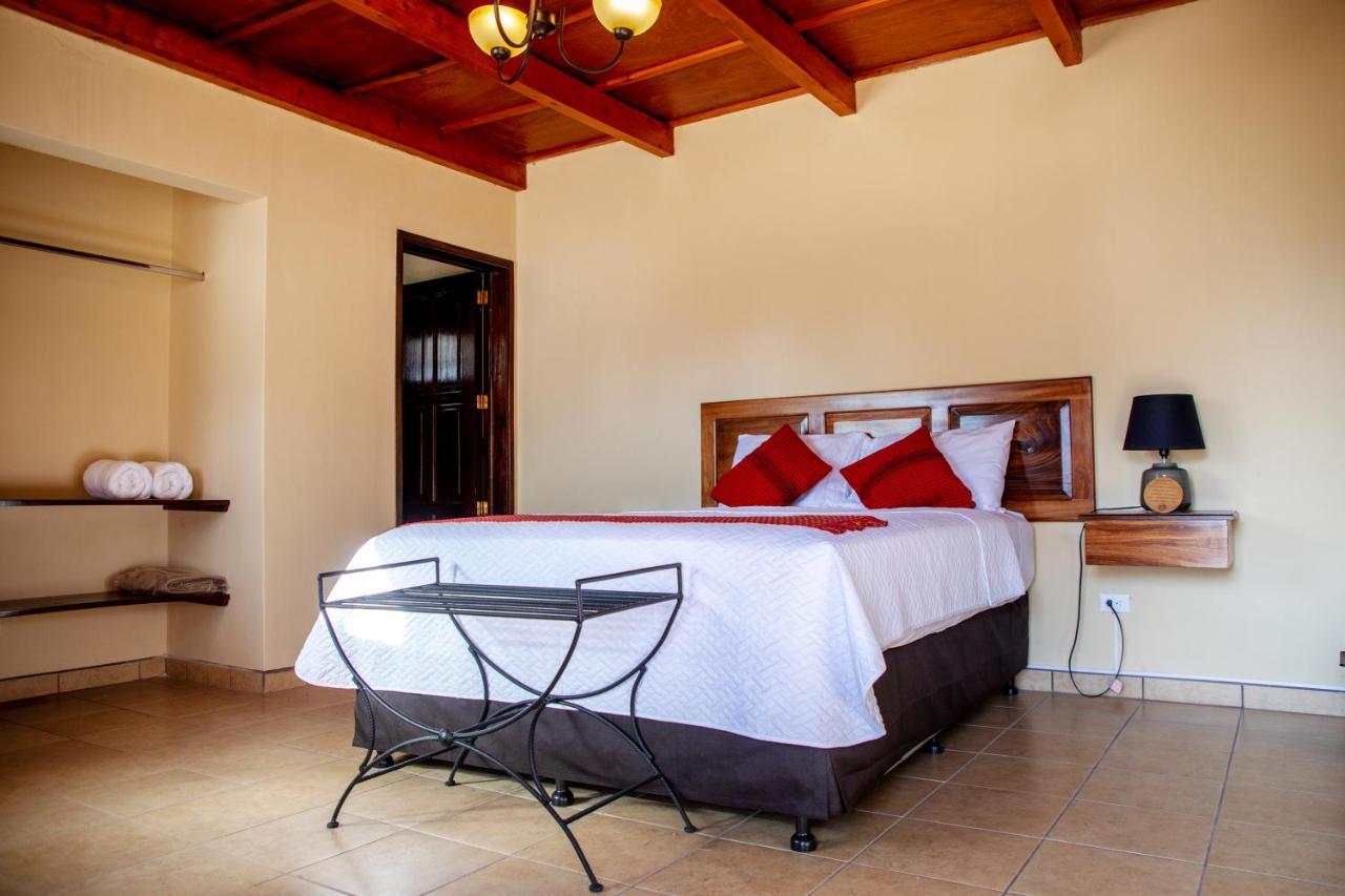 Nico Hotel Antigua ภายนอก รูปภาพ