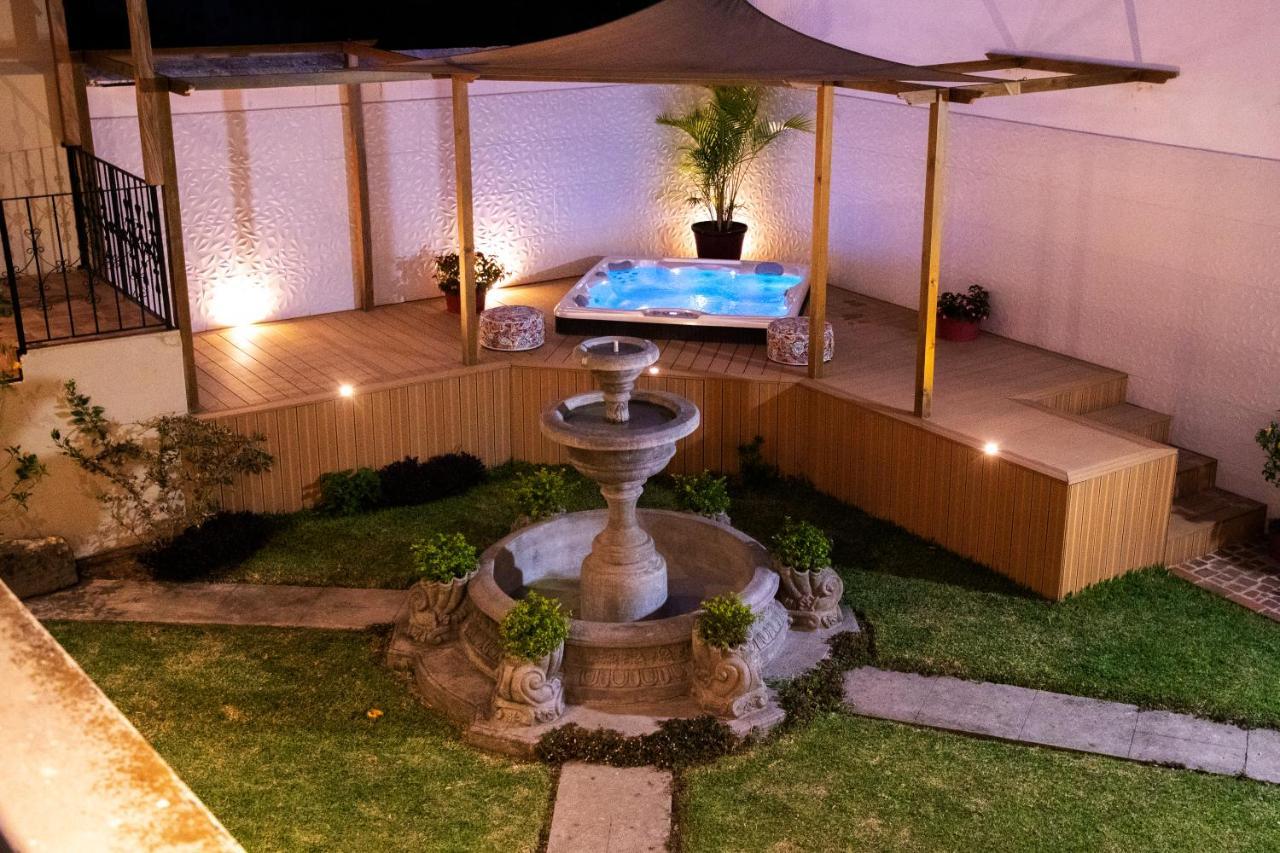 Nico Hotel Antigua ภายนอก รูปภาพ